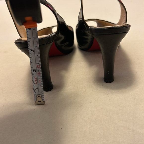 Christian Louboutin peep toe pump - Picture 5 of 5